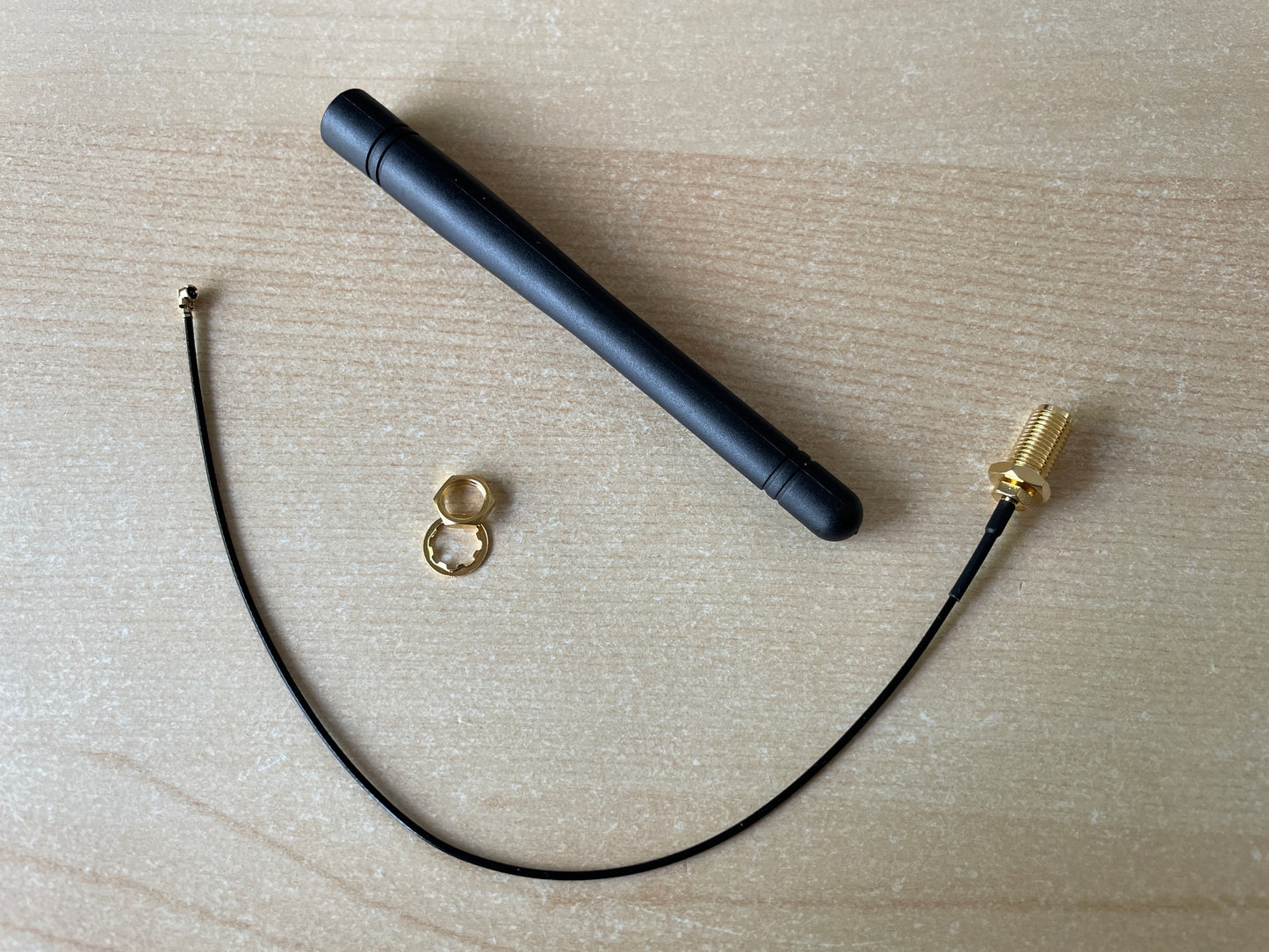 915Mhz 3dbi antenna (105mm straight) - SMA Male with u.fl to SMA Female pigtail extension